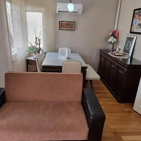 Location Stylish And Spacious アパート *